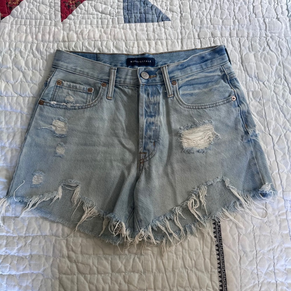 Aeropostale Jean Shorts 90s‎ High Rise Cut-Off Light Wash Distressed Blue Size 6